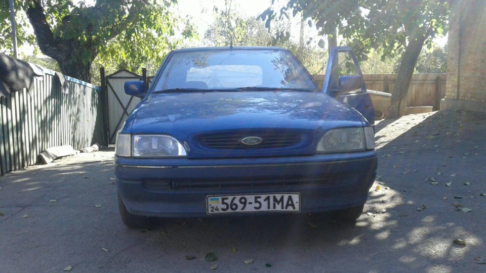 Ford Escort 5