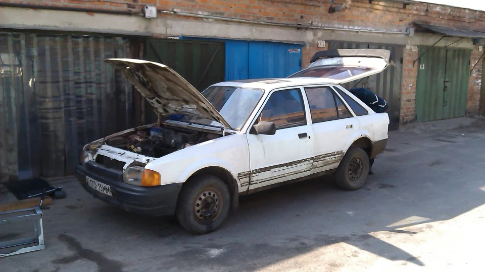 Ford Escort