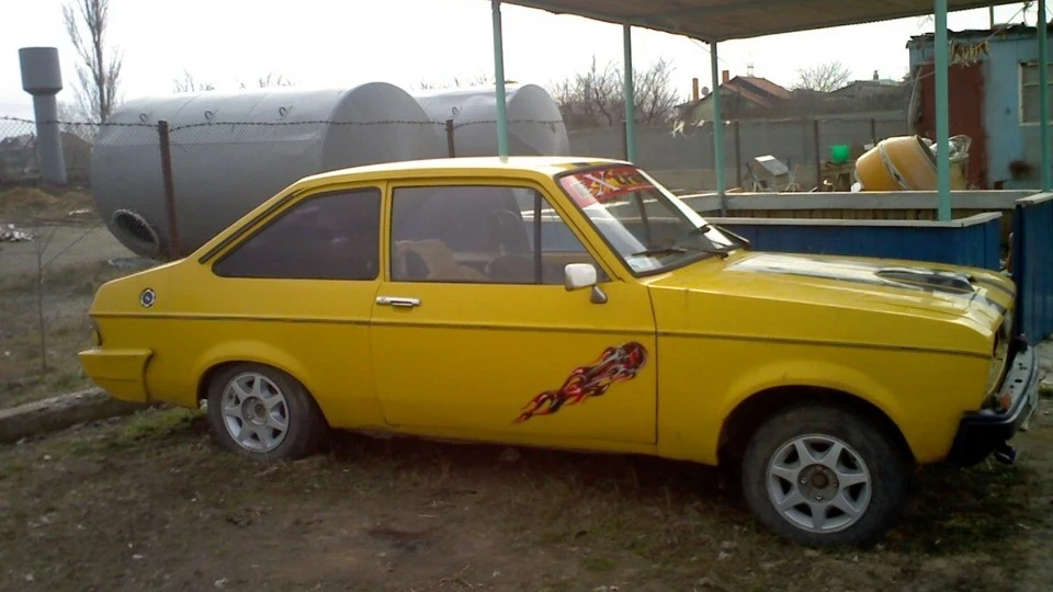 Ford Escort 4