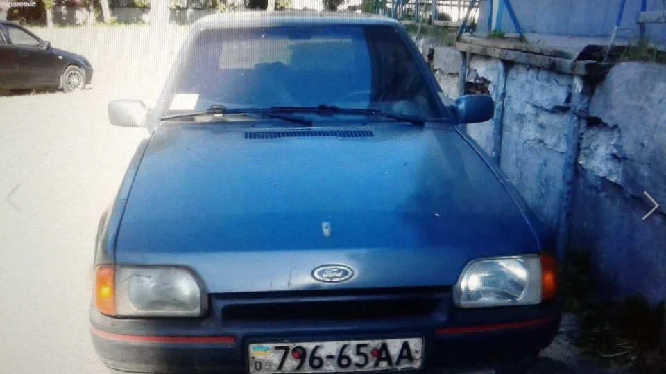 Ford Escort 2