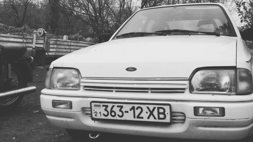 Ford Escort 4