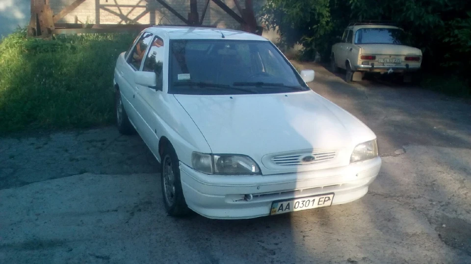 Ford Escort 3