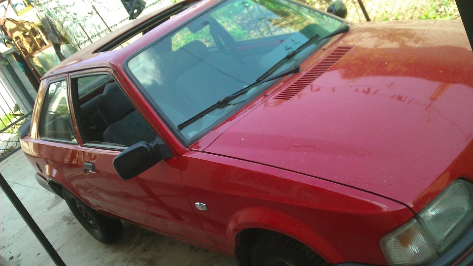 Ford Escort 2