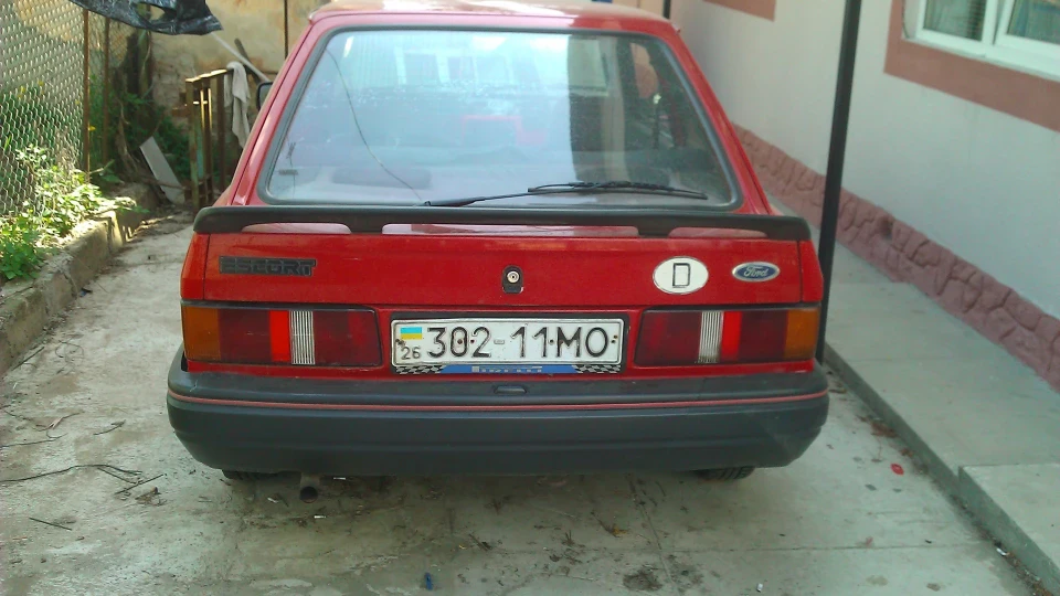 Ford Escort 4