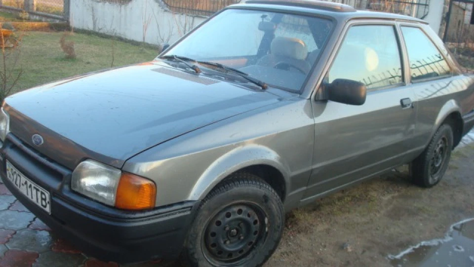 Ford Escort 1.4 бензин 2
