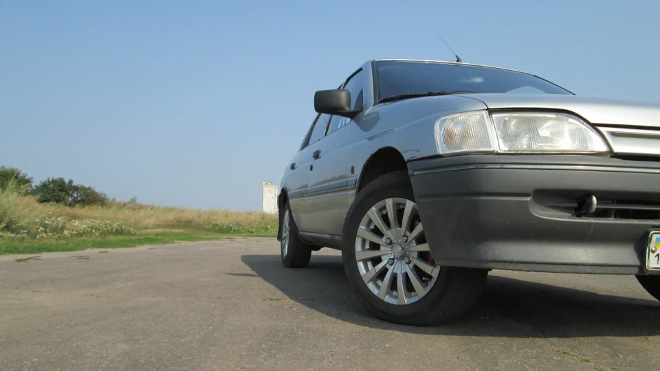 Ford Escort 1.4 CL 2
