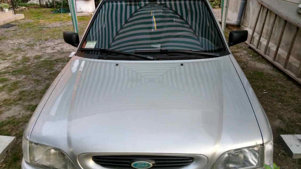 Ford Escort 1.6 16v zetek