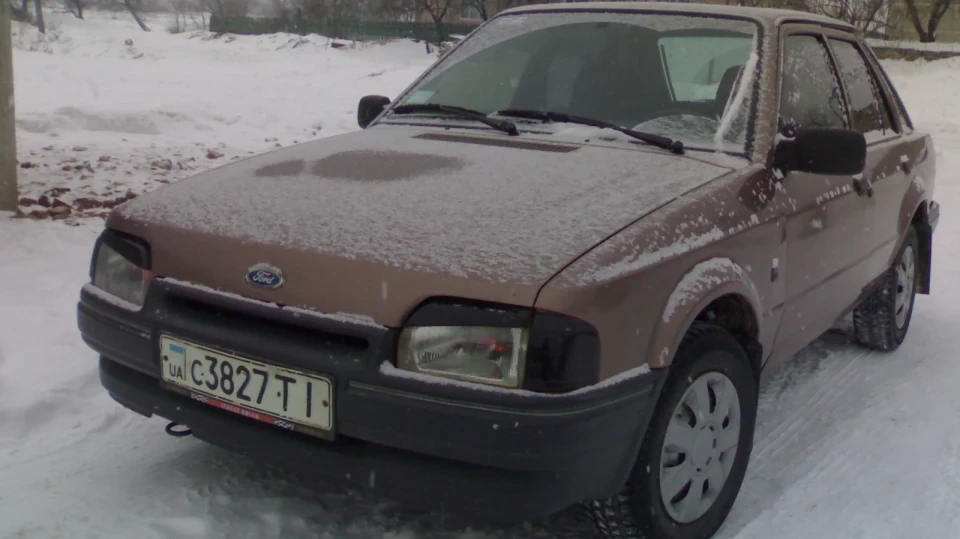 Ford Escort *1.6 DIESEL* 2