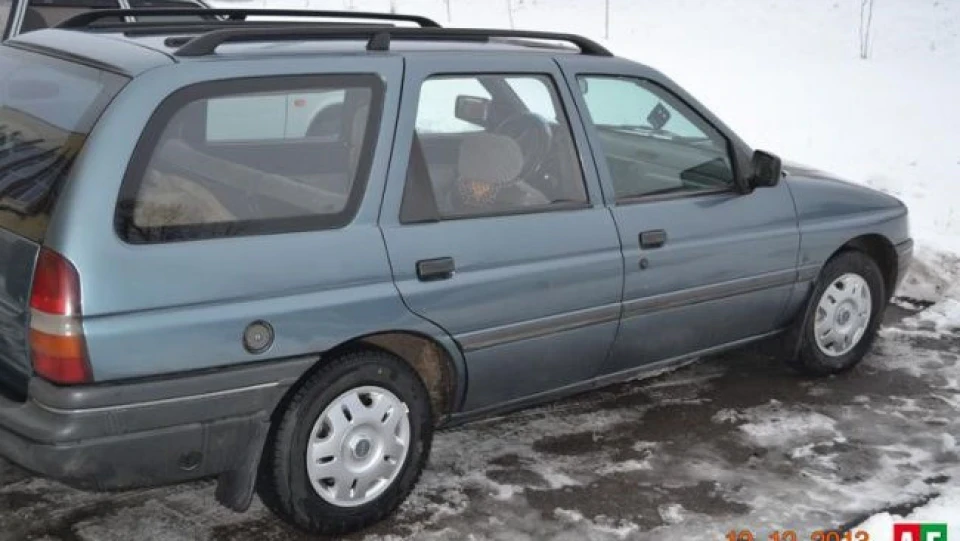 Ford Escort 1.6 гбо універсал 4