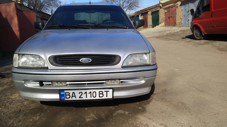 Ford Escort 1.6 i