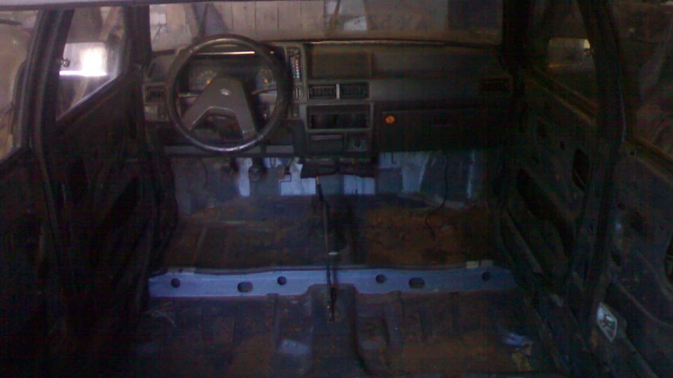Ford Escort 1.6 LX 5