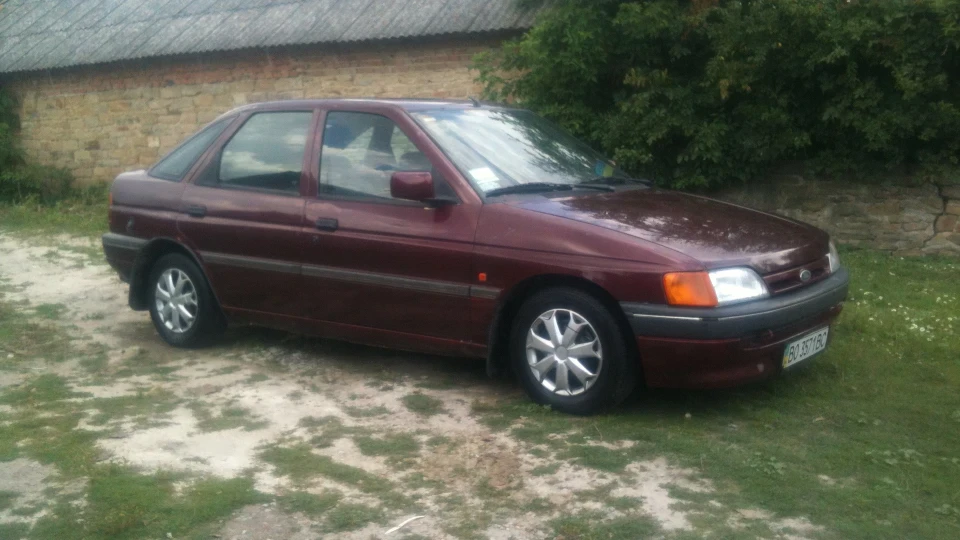 Ford Escort 1.6і 2