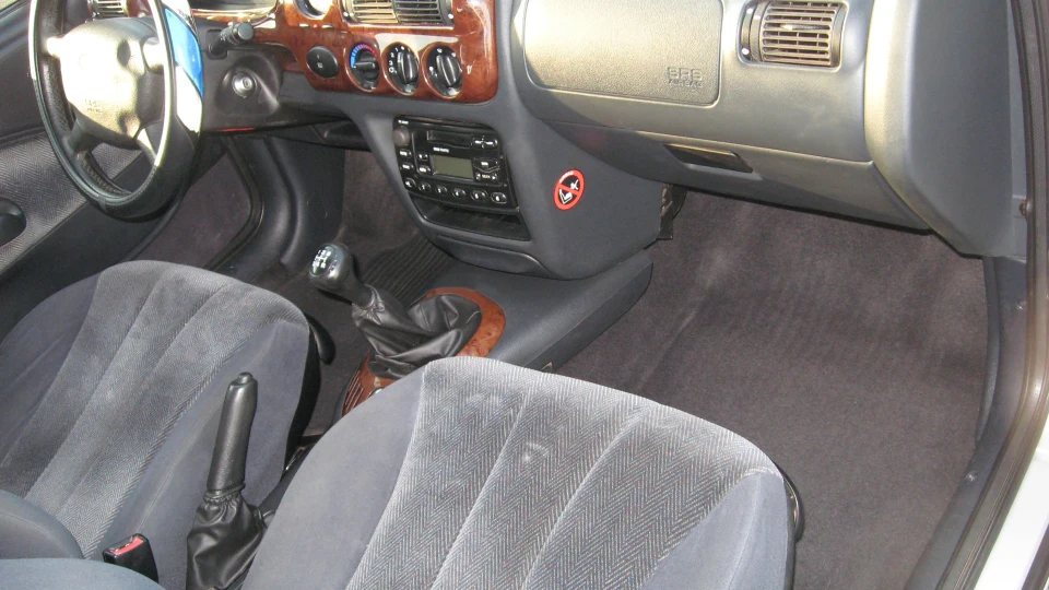 Ford Escort 1.8 16V Zetec/Ghia 5