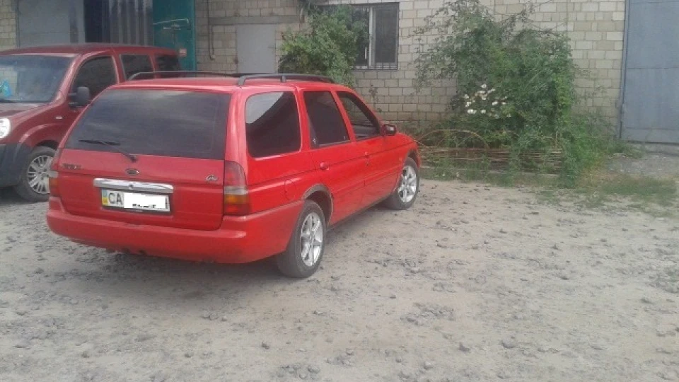 Ford Escort 1,8 тд 4