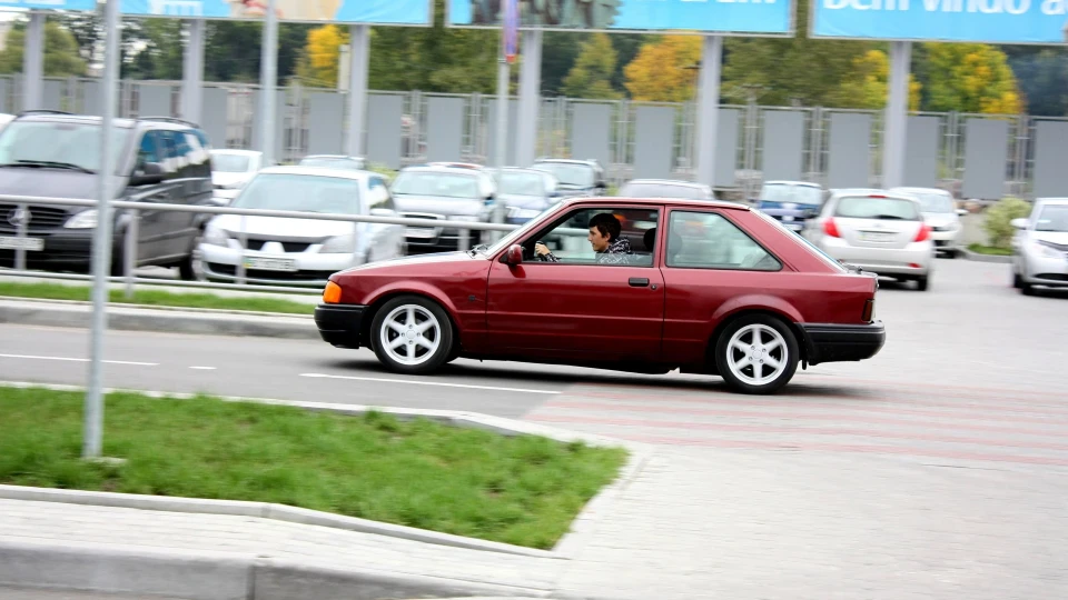 Ford Escort 1800 2