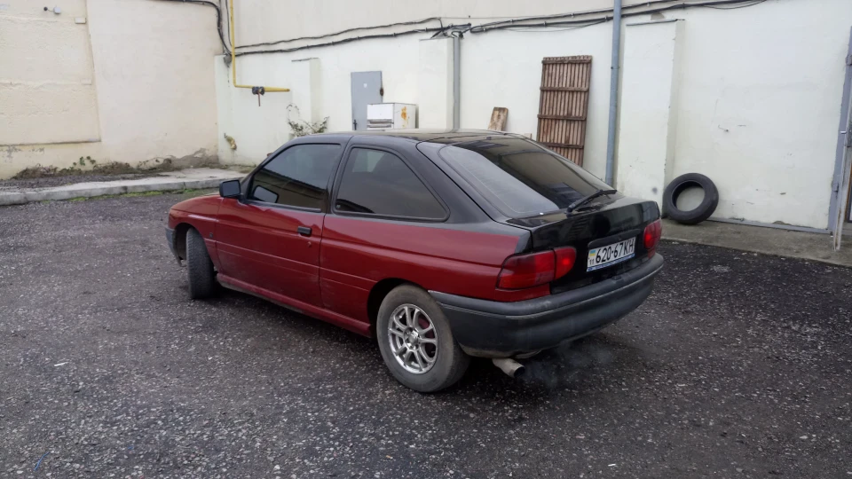 Ford Escort 1.8i No name 2