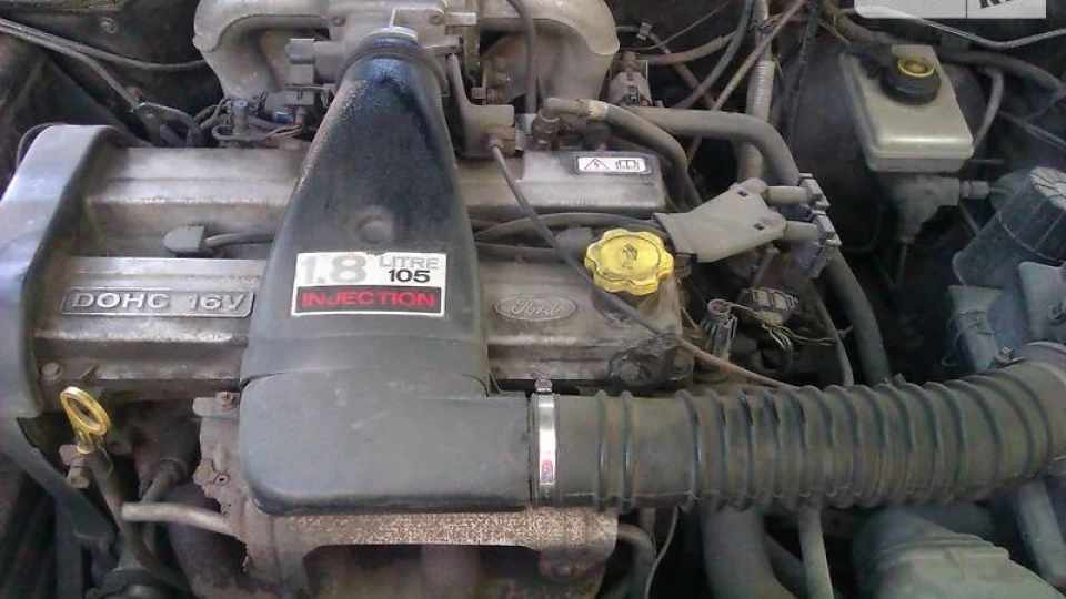 Ford Escort Black CLX 4
