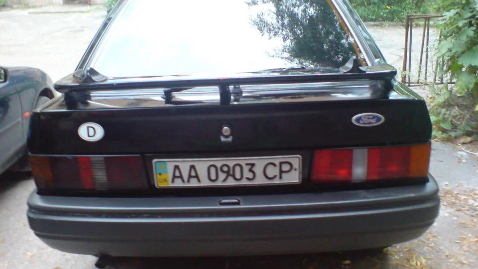 Ford Escort Бойова машина Жужа)) 3