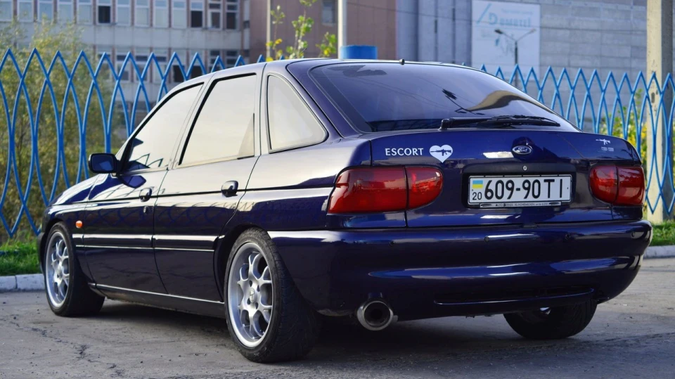 Ford Escort ЧерепашкА 3