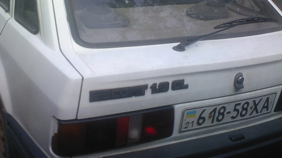 Ford Escort CL 1.6CVH 2