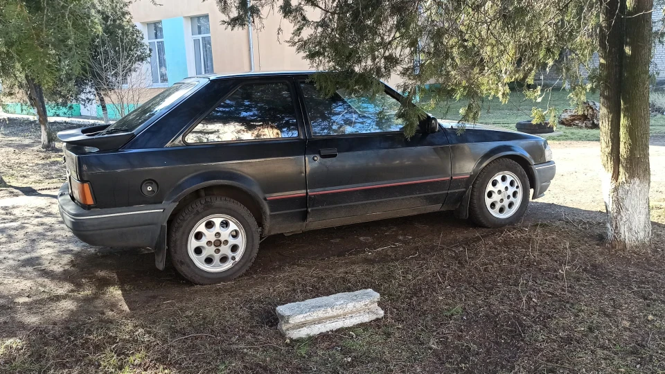 Ford Escort CVH1,6
