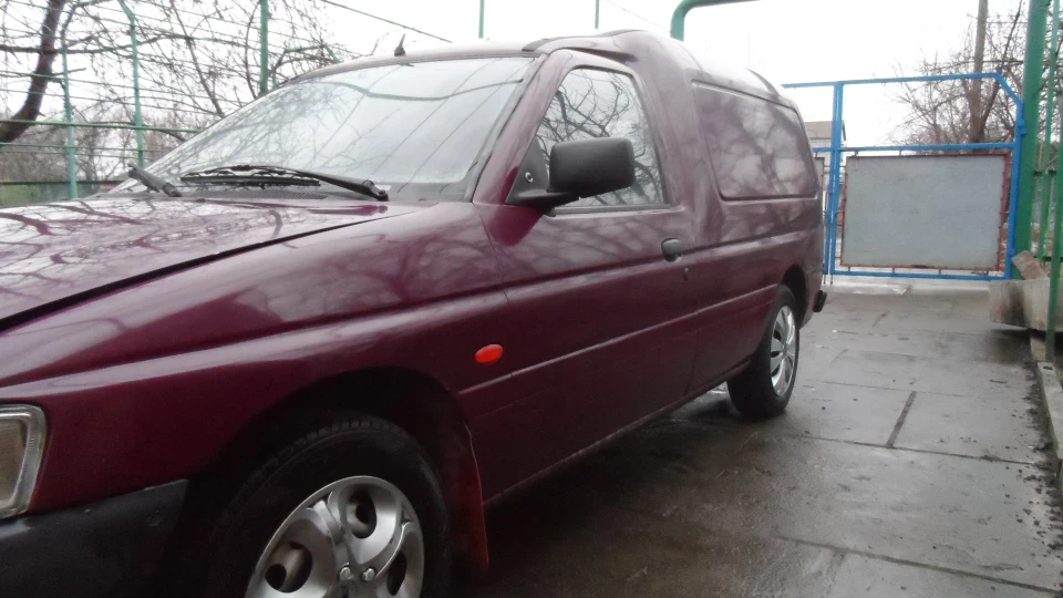 Ford Escort ДУБЛЬ 2 5