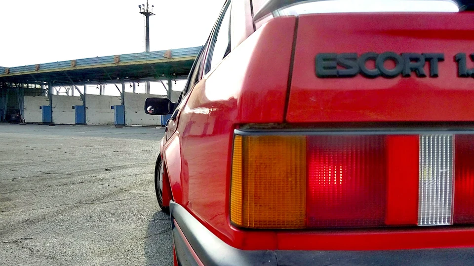 Ford Escort Enchantress 5