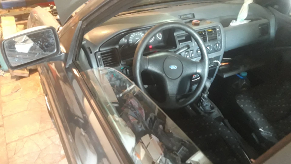 Ford Escort Генрі 5