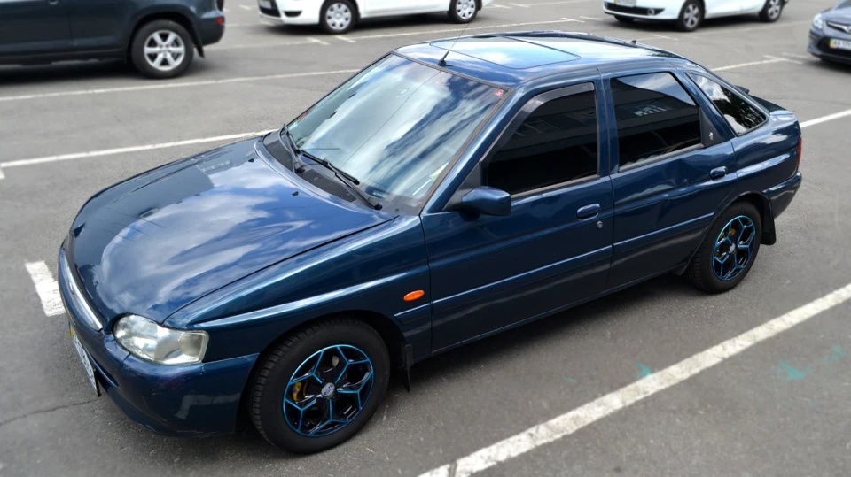 Ford Escort Ghia / КросаФФчег
