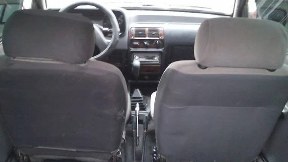 Ford Escort Гранатовий трупік 5