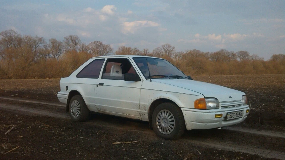 Ford Escort grumpy 4