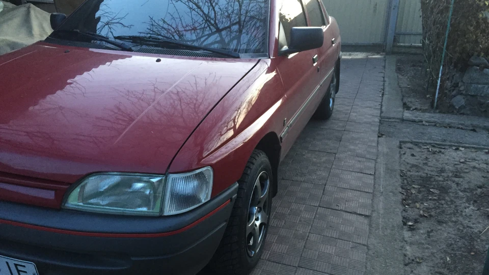Ford Escort Червоноока принцеса 3