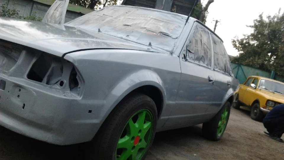 Ford Escort "Layki" 2
