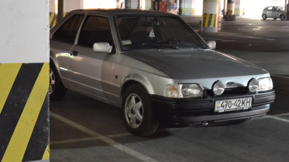 Ford Escort Малий 5
