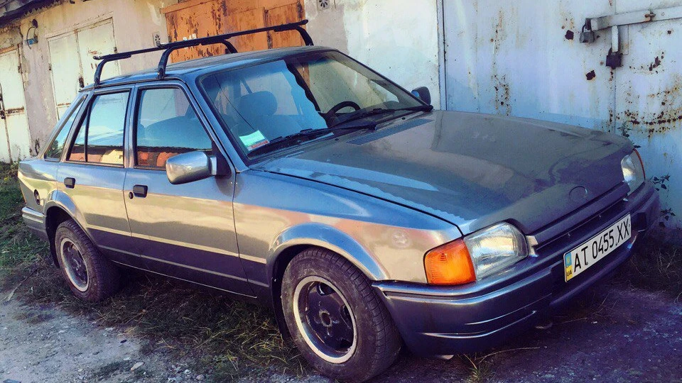 Ford Escort mk4 "gray beast" 5