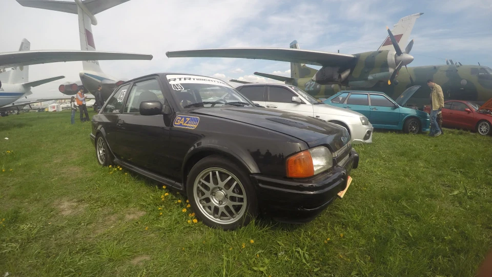 Ford Escort mk4 "Rs Turbo 1600" 4