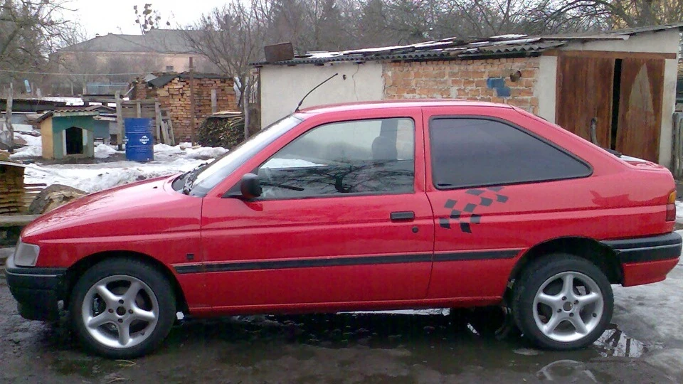 Ford Escort Один з перших Мк5 2