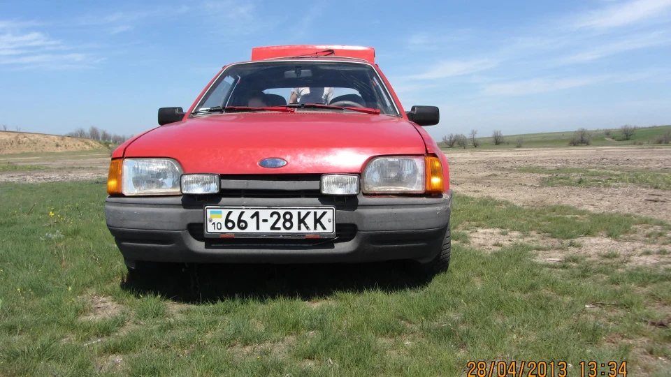 Ford Escort П0лY0рабрікат 2