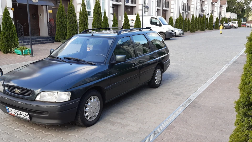 Ford Escort перший універсал