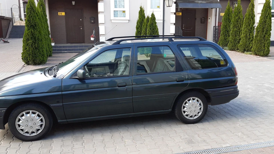 Ford Escort перший універсал 2