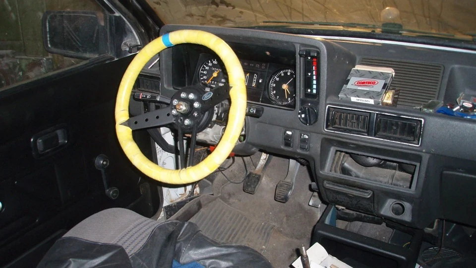 Ford Escort Майже Мусстанг