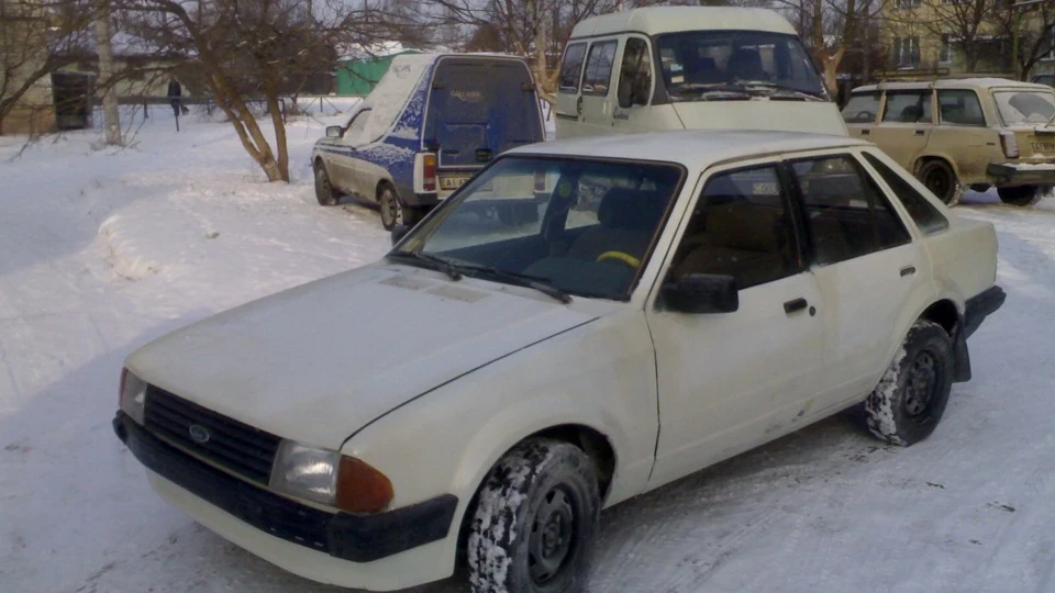 Ford Escort Майже Мусстанг 5