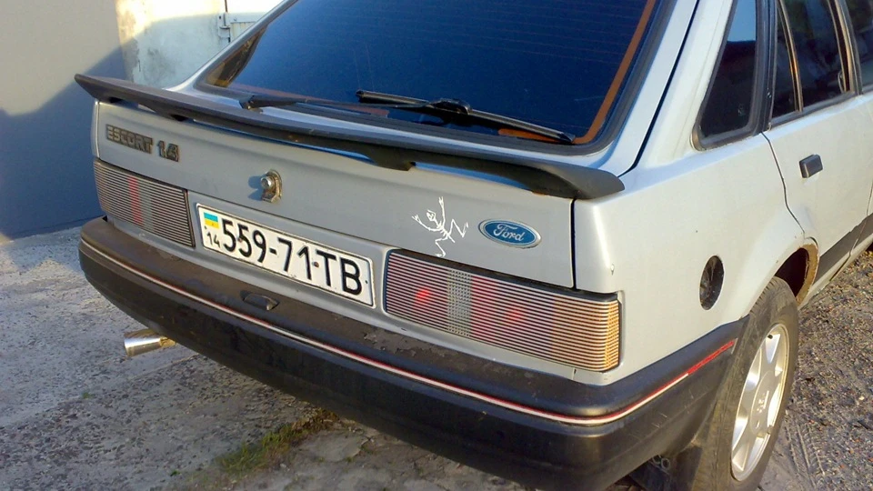 Ford Escort полосатик 3