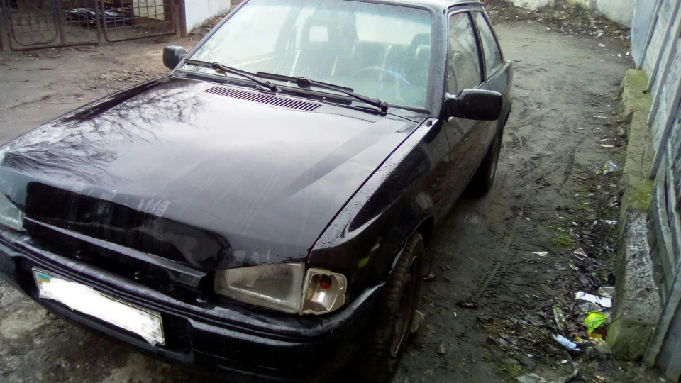 Ford Escort приїхала машина на болти 2