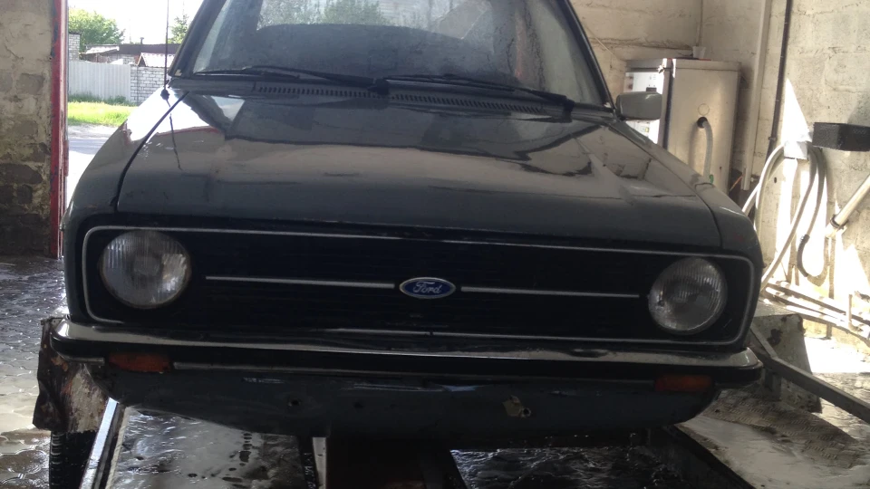 Ford Escort продам під проект 2500 $ 2