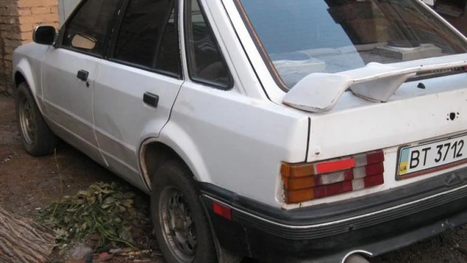 Ford Escort розбираю на болти
