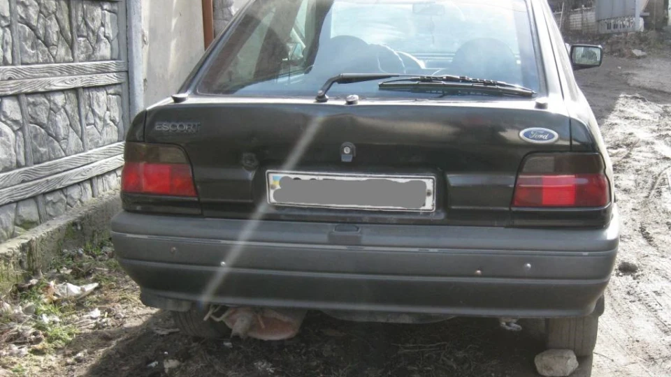 Ford Escort розбираю на болти 4