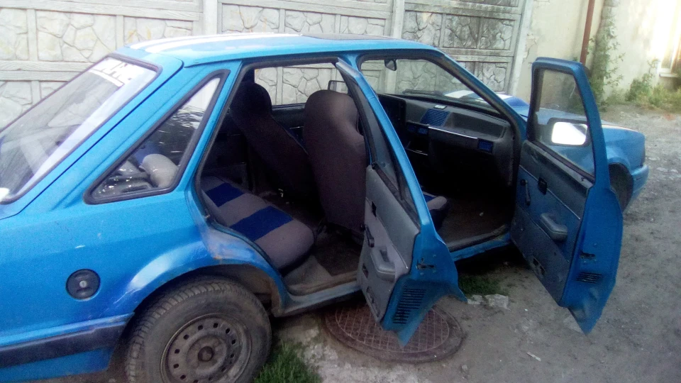 Ford Escort розбираю на болти!