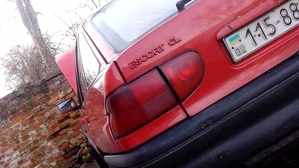 Ford Escort <<RED_DEVIL>> 3