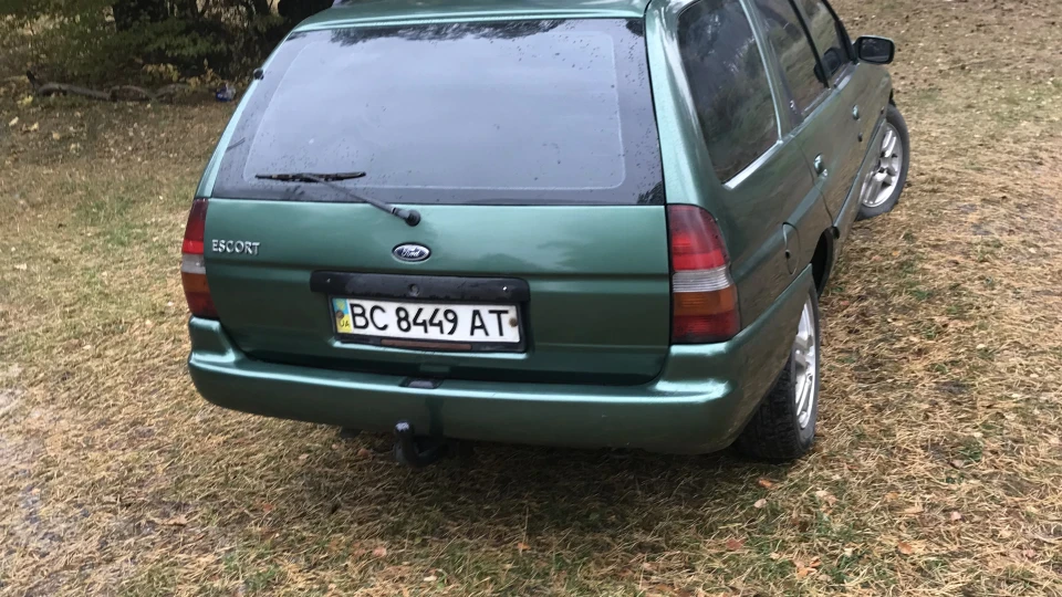 Ford Escort Робоча лошадка 4